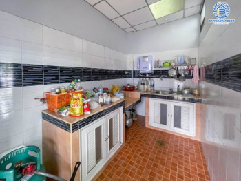 *****ทาวน์เฮ้าส์มือสองย่านกรุงเทพมหานคร ม.บ้านงาม พระยาสุเรนทร์ 30 หลังมุม! บนเนื้อที่ 17 ตร.ว. ฟังก์ชัน 2 ห้องนอน 2 ห้องน้ำ 1 ที่จอดรถ โครงการอยู่ในแหล่งชุมชนสะดวก หาของกินง่าย เดินทางง่าย รายล้อมด้วยสิ่งอำนวยความสะดวก ใกล้แฟชั่นไอส์แลนด์ จองเลย!